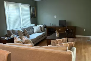 54 Ethan Allen Dr, Monroe Township, NJ 08831 - Photo 5