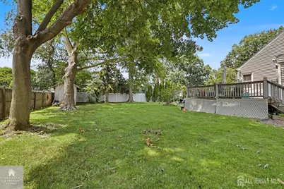 92 Silver Lake Avenue, Edison, NJ 08817 - Photo 25