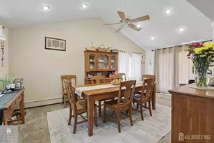 92 Silver Lake Ave, Edison, NJ 08817 - Photo 7