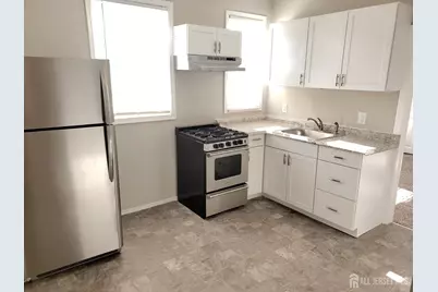 610 Cortlandt Street, Perth Amboy, NJ 08861 - Photo 19