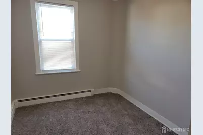 610 Cortlandt Street, Perth Amboy, NJ 08861 - Photo 21
