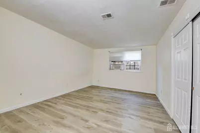 382 College Drive, Edison, NJ 08817 - Photo 9