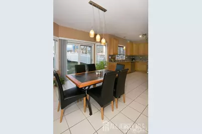 43 Melbloum Lane, Edison, NJ 08837 - Photo 25