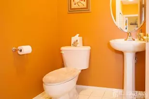 43 Melbloum Ln, Edison, NJ 08837 - Photo 31