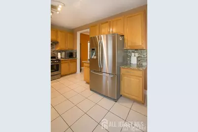43 Melbloum Lane, Edison, NJ 08837 - Photo 21