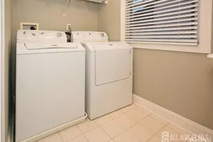 43 Melbloum Ln, Edison, NJ 08837 - Photo 43