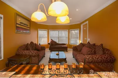 43 Melbloum Lane, Edison, NJ 08837 - Photo 17