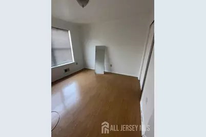 778 Harbortown Boulevard, Perth Amboy, NJ 08861 - Photo 11