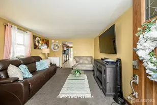 32 Loring Ave, Edison, NJ 08817 - Photo 3