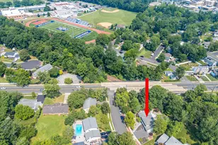 560 Wakefield Dr, Metuchen, NJ 08840 - Photo 7