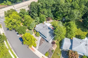 560 Wakefield Dr, Metuchen, NJ 08840 - Photo 5