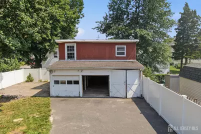 443 Dunellen Avenue, Dunellen, NJ 08812 - Photo 5