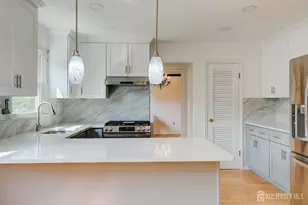 23 Charlton Ave, Piscataway Township, NJ 08854 - Photo 13