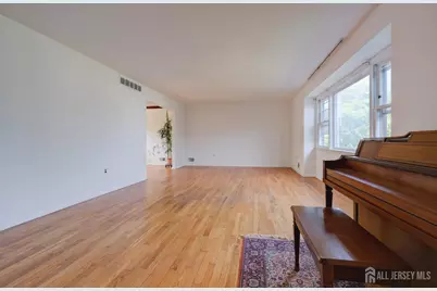 23 Charlton Avenue, Piscataway Township, NJ 08854 - Photo 7