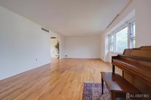 23 Charlton Ave, Piscataway Township, NJ 08854 - Photo 7