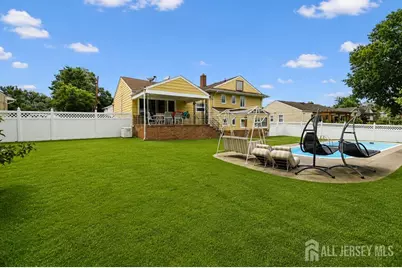 35 Shelley Road, Springfield, NJ 07081 - Photo 5