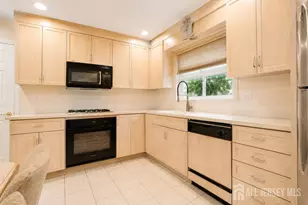 35 Shelley Rd, Springfield, NJ 07081 - Photo 31