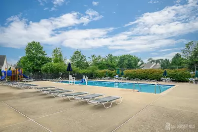 136 Woodmere Drive, Sayreville, NJ 08859 - Photo 27