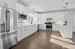 22 Arcadia Pl, Union Township, NJ 07088 - Photo 11