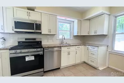 408 Ryders Lane, East Brunswick Township, NJ 08816 - Photo 5