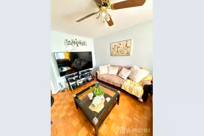 402 Holly Drive, Perth Amboy, NJ 08861 - Photo 5