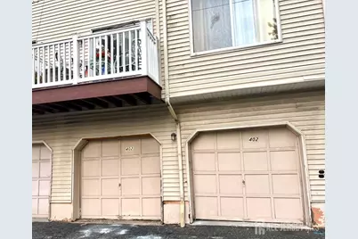 402 Holly Drive, Perth Amboy, NJ 08861 - Photo 3