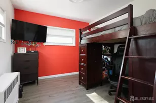 661 Leone St, Woodbridge Township, NJ 07095 - Photo 5