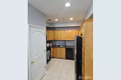 351 S Broad Street S #206, Elizabeth, NJ 07202 - Photo 3