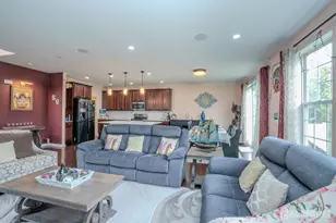 7 Jasmine Dr, Monroe Township, NJ 08831 - Photo 7