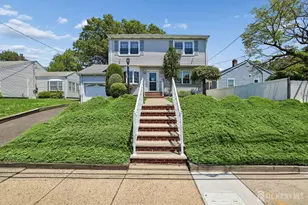 304 Green St, Woodbridge Township, NJ 07095 - Photo 1