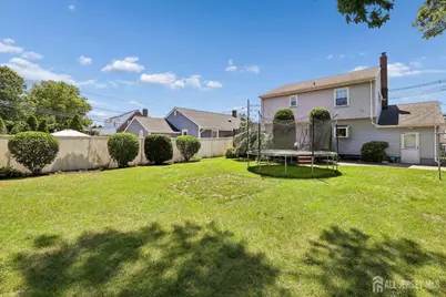 304 Green Street, Woodbridge Township, NJ 07095 - Photo 3