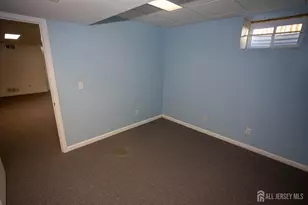 66 Morris Ct, Sayreville, NJ 08879 - Photo 43