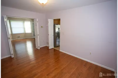 66 Morris Court, Sayreville, NJ 08879 - Photo 3