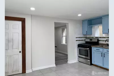 368 Inslee Street, Perth Amboy, NJ 08861 - Photo 3