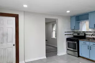 368 Inslee St, Perth Amboy, NJ 08861 - Photo 3