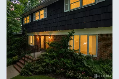 25 Dunston Drive, East Brunswick Township, NJ 08816 - Photo 19