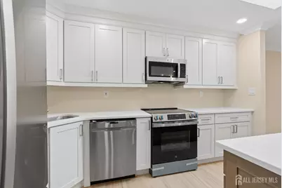 [Address not provided], Monroe Township, NJ 08831 - Photo 7
