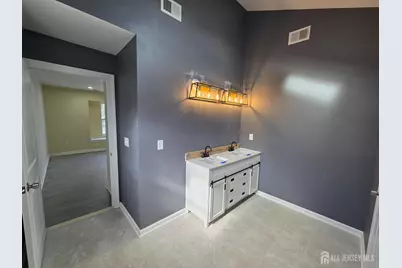 473 Franklin Boulevard, Franklin Township, NJ 08873 - Photo 5