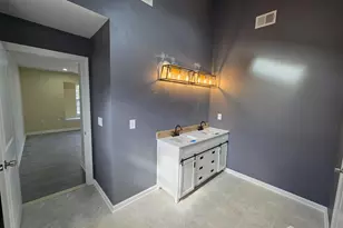 473 Franklin Blvd, Franklin Township, NJ 08873 - Photo 5