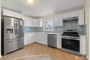 762 762 Valley St St, Maplewood, NJ 07040 - Photo 9