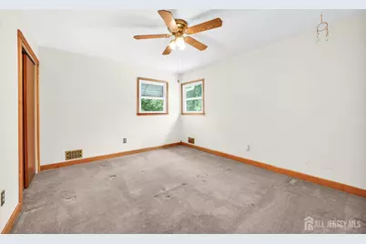 12 Gover Court, Spotswood, NJ 08884 - Photo 15