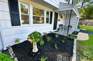 20 Evelyn Terrace, Spotswood, NJ 08884 - Photo 5