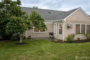 451 Roxbury Ln, Monroe Township, NJ 08831 - Photo 19