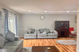 163 Thoreau Dr, Plainsboro Township, NJ 08536 - Photo 15