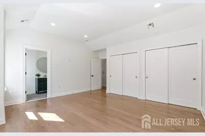 [Address not provided], Metuchen, NJ 08840 - Photo 29