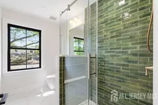 61 Hickory St, Metuchen, NJ 08840 - Photo 37