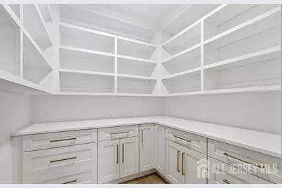 [Address not provided], Metuchen, NJ 08840 - Photo 33