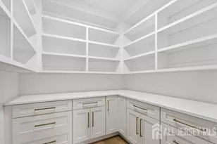 61 Hickory St, Metuchen, NJ 08840 - Photo 33
