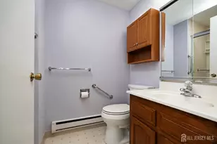 457 Roxbury Ln, Monroe Township, NJ 08831 - Photo 21