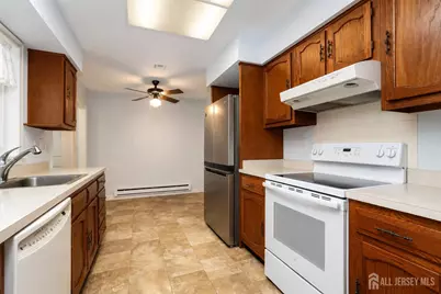 457 Roxbury Lane #A, Monroe Township, NJ 08831 - Photo 9